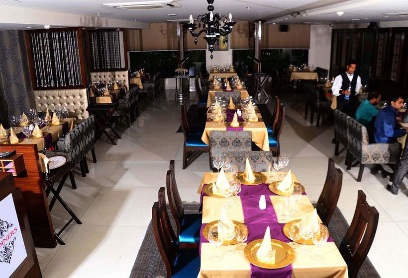 Hotel Avaas Lifestyle 9