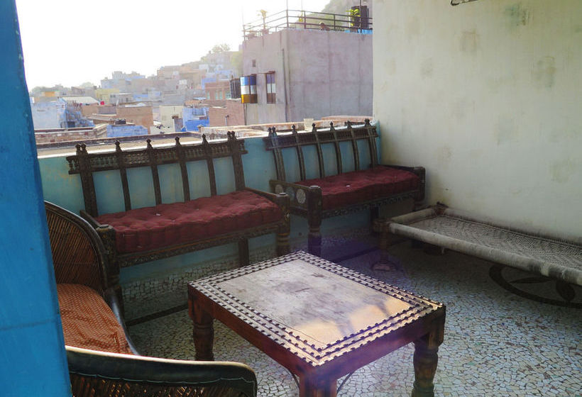 Hotel Yogi's Guest House 16