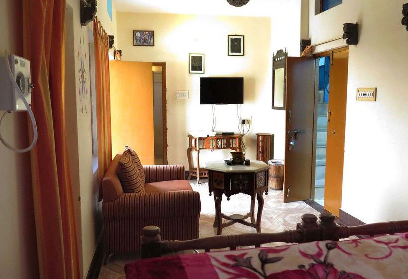 Hotel Yogi's Guest House 19