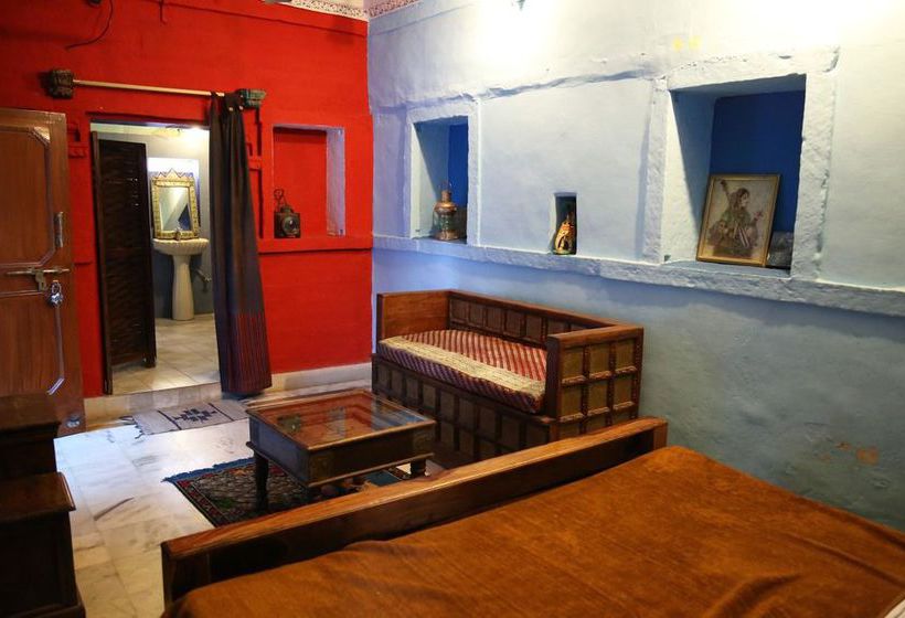 Hotel Yogi's Guest House 2