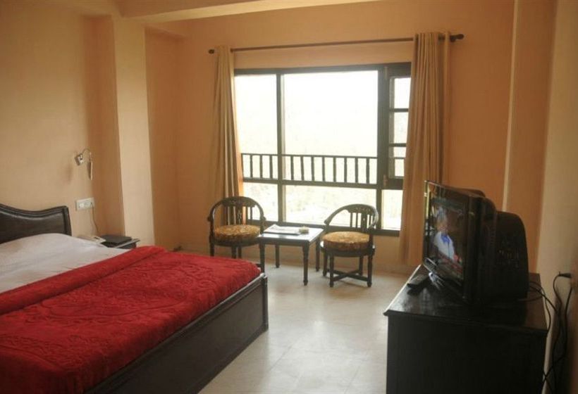 Hotel Aachman Regency 1