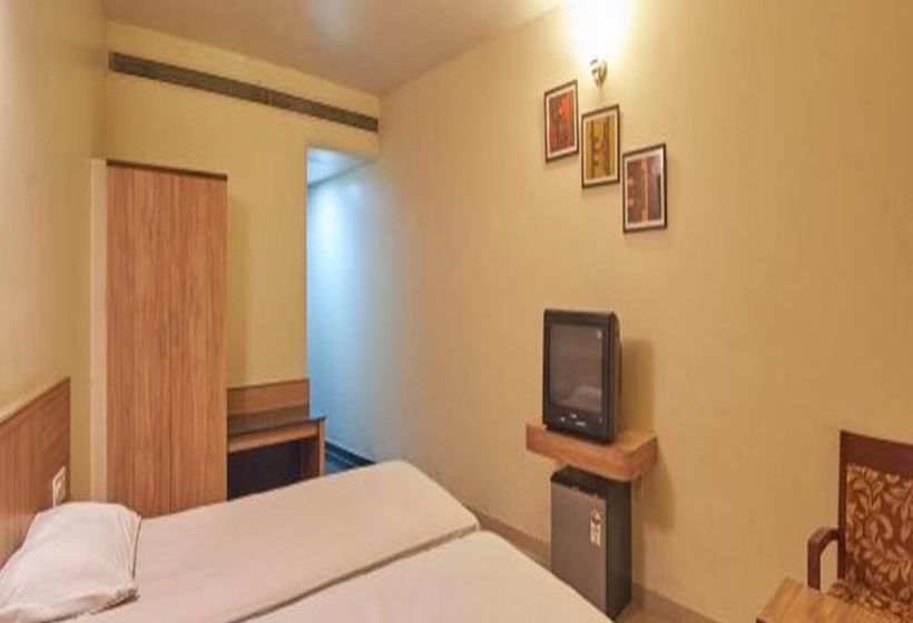 Hotel Sahil Sarovar Portico 11