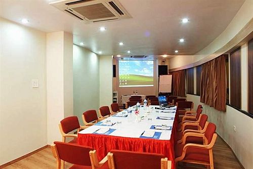 Hotel Sahil Sarovar Portico 4