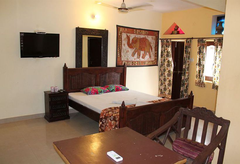Hotel Kesar Heritage Guest House 11