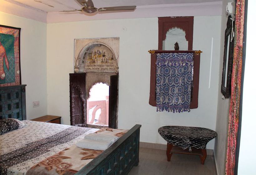 Hotel Kesar Heritage Guest House 13