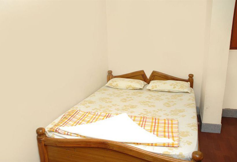 Hotel Elegant Guest House 16