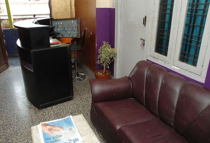 Hotel Elegant Guest House 8