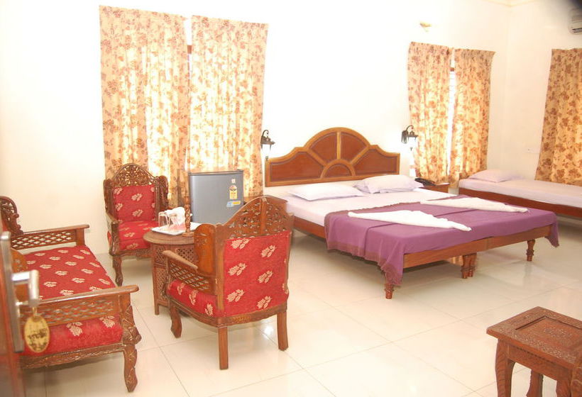 Hotel Hawah Beach Resort 2