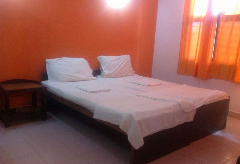 Hotel Poonam Village Resort Goa