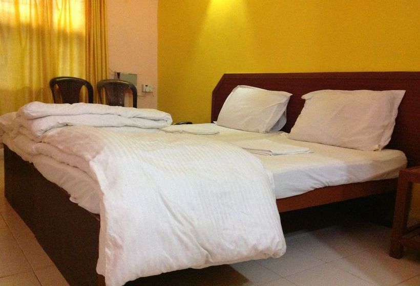 Hotel Poonam Village Resort 4