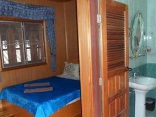 Hotel Noble Night Guesthouse 2