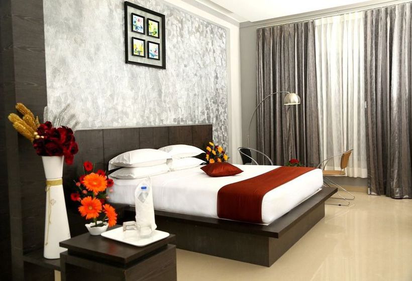 Hotel Gold Ray Residency 2