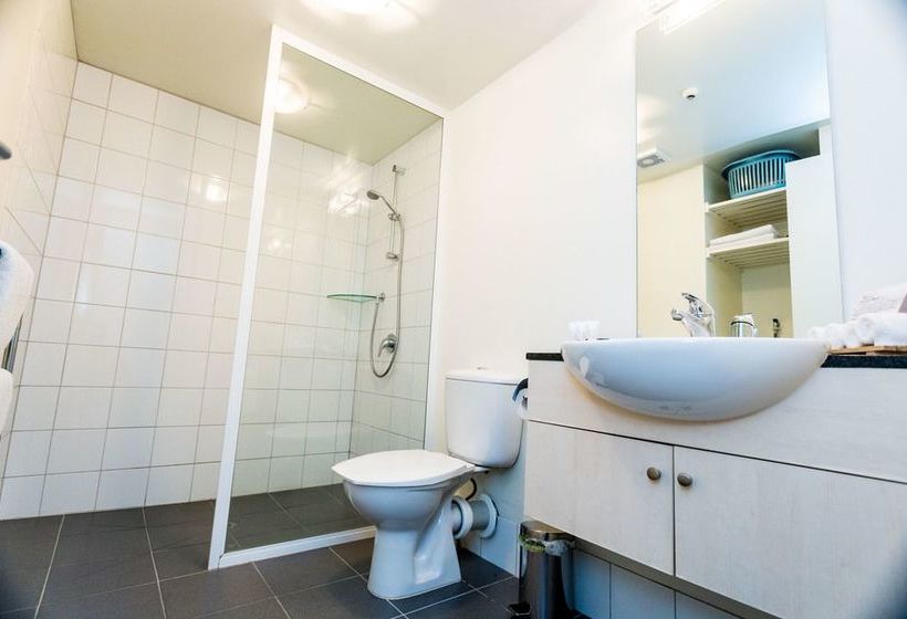 Whistler Holiday Apartments 16