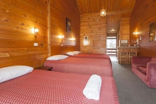 Aspiring Lodge Motel 1