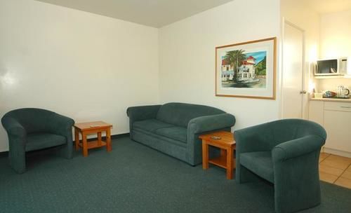 Motel Coromandel Court 8