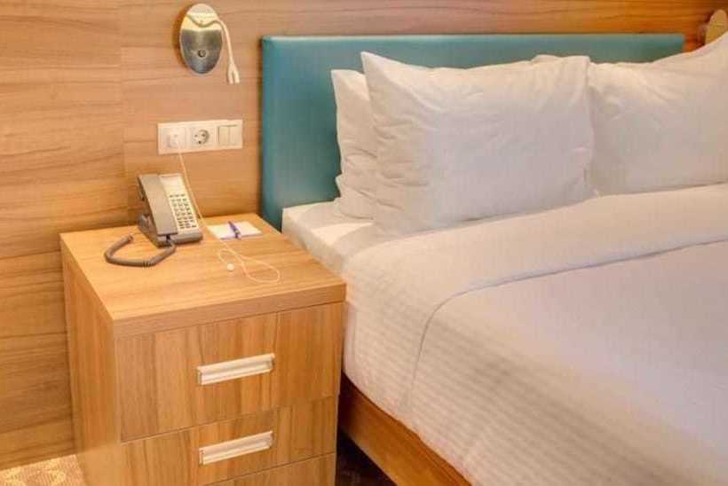 Hotel Hampton By Hilton Ufa 4