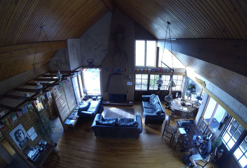 Hostel Lungile Lodge Beachfront Backpackers 1