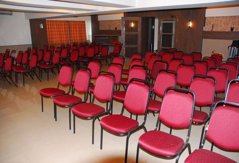 Hotel Mourya Residency 10