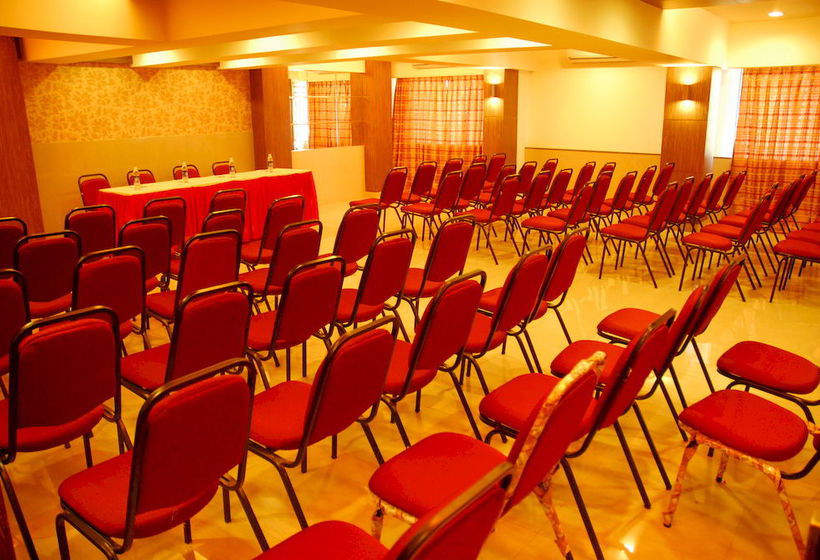 Hotel Mourya Residency 12