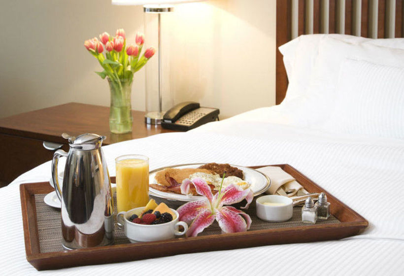 Hotel Grand Ambience 14