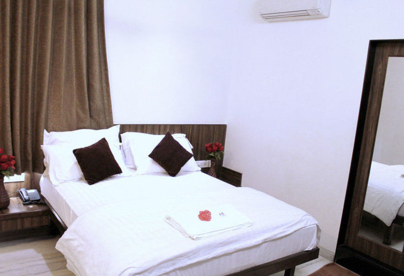 Hotel Grand Ambience 2