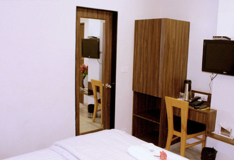 Hotel Grand Ambience 5