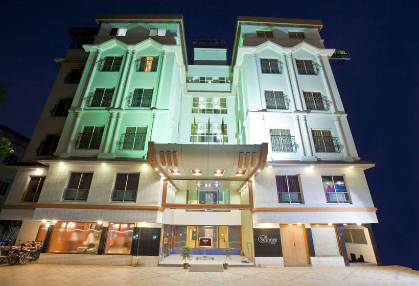 Hotel Summit Gujarat