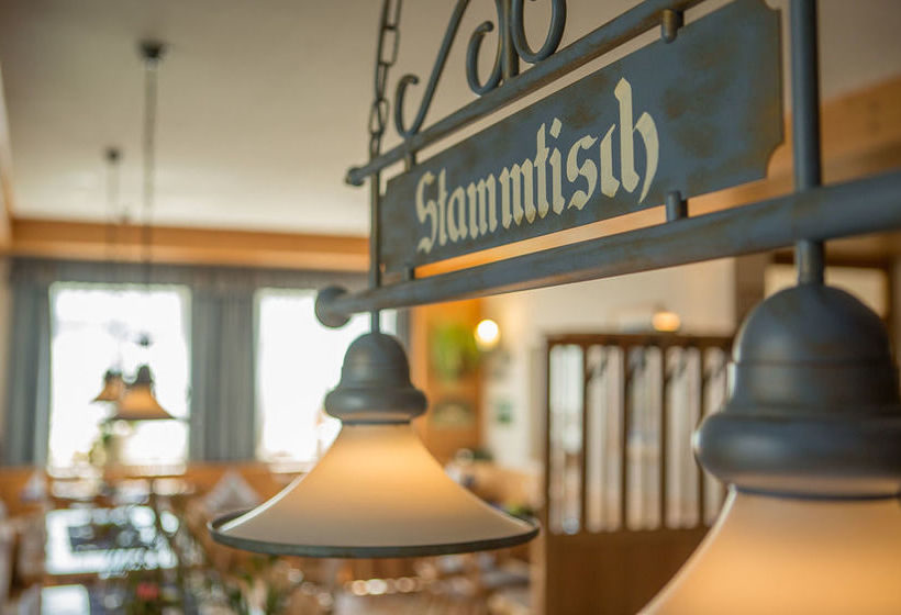 Pension Landgasthof Zum Weberhans 13