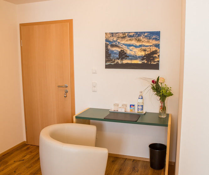 Pension Landgasthof Zum Weberhans 2