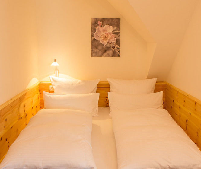 Pension Landgasthof Zum Weberhans 6