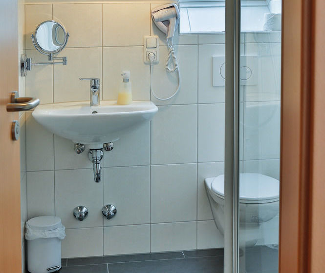 Pension Landgasthof Zum Weberhans 9