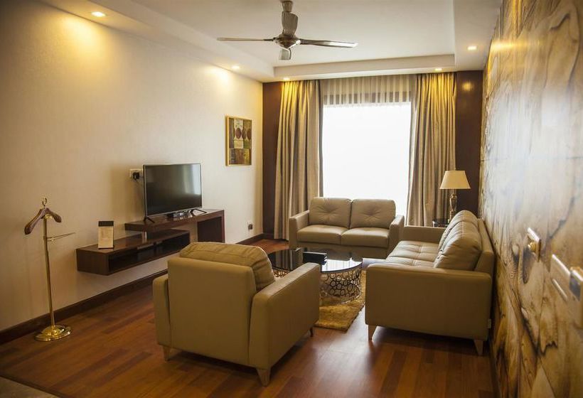 The Grand Hira Hotel & Resort Neemrana 4