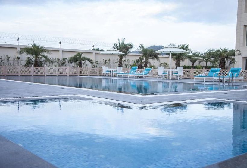 The Grand Hira Hotel & Resort Neemrana 5