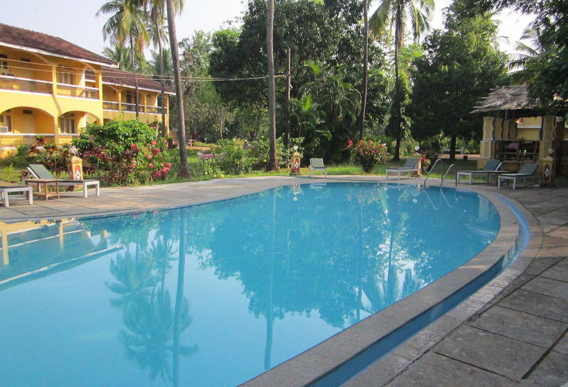 Carina Beach Resort 11