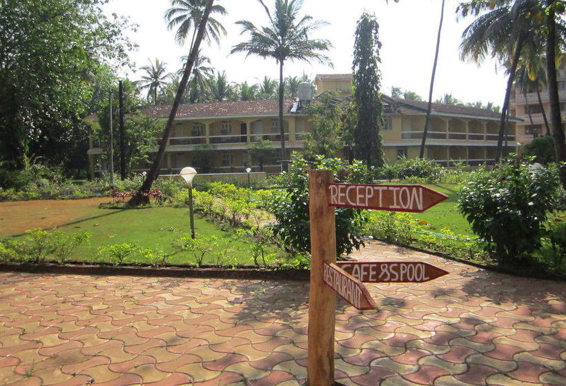 Carina Beach Resort 13