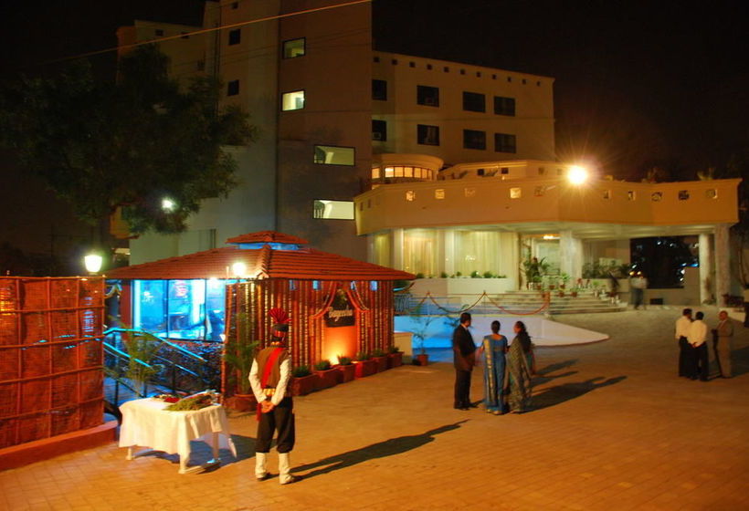 Hotel Plaza Palace Pimpri-Chinchwad