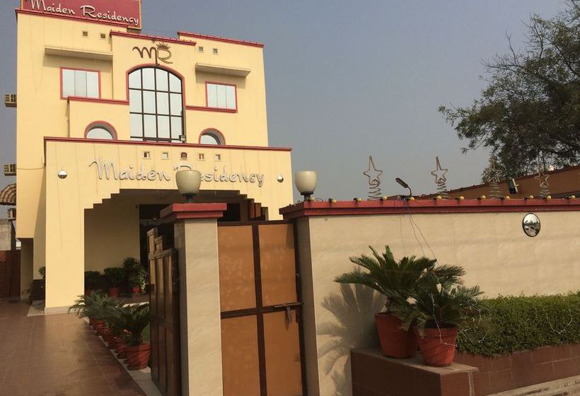 Hotel Maiden Residency 12