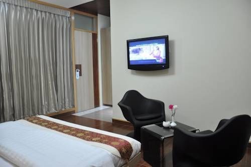 Apollo Sindoori Hotels 15