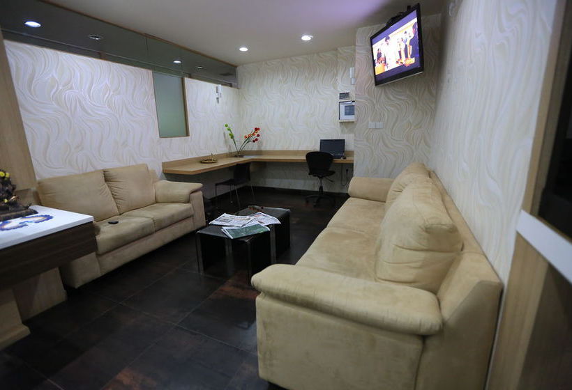 Apollo Sindoori Hotels 4