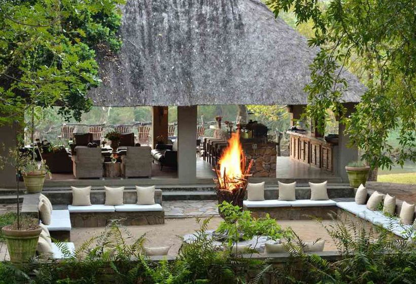 Hotel Summerfields River Lodge & Rose Spa 18