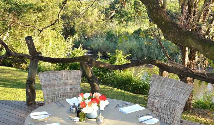 Hotel Summerfields River Lodge & Rose Spa 5