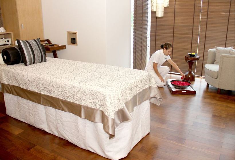 Hotel Hyatt Regency Ahmedabad 13