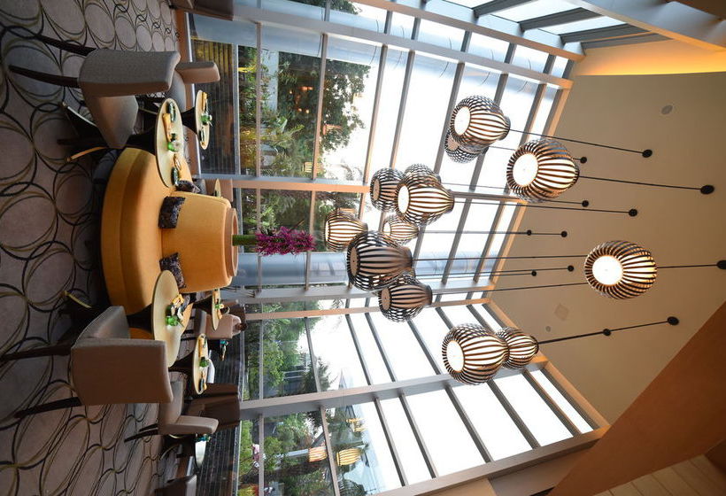 Hotel Hyatt Regency Ahmedabad 5