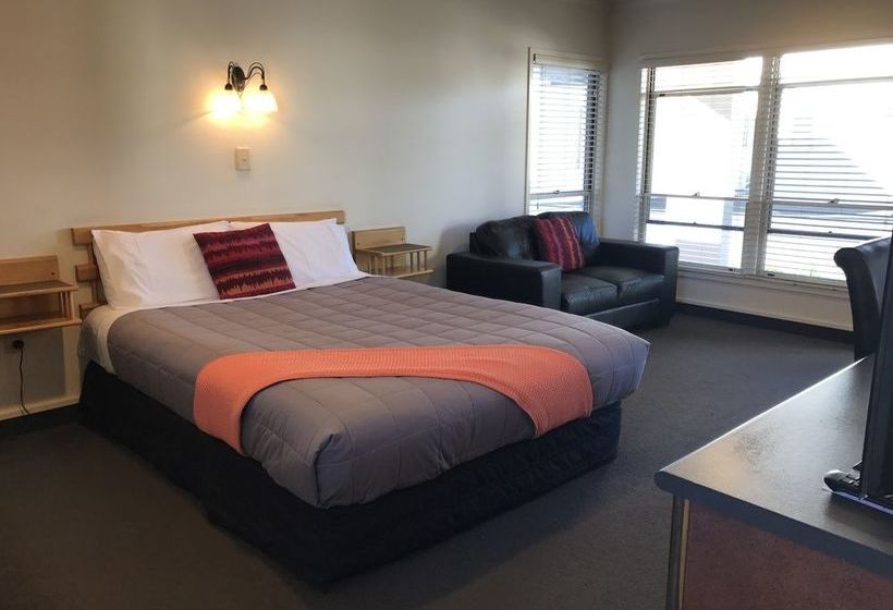 Motel Pacific Harbour Motor Inn Lodge 13