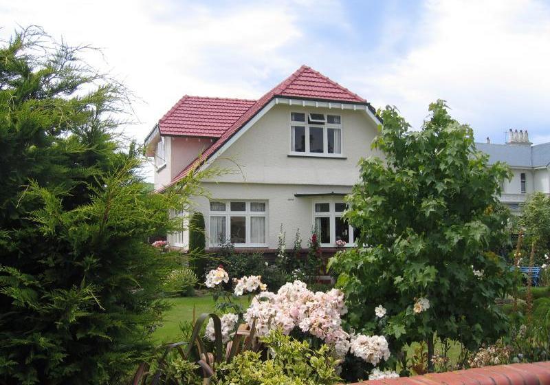 Highway House Boutique B&b 18