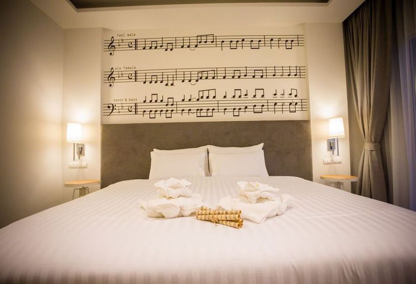 Hotel The Melody Phuket 6