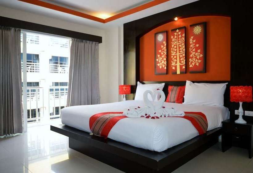 Lavender Hotel Phuket 11