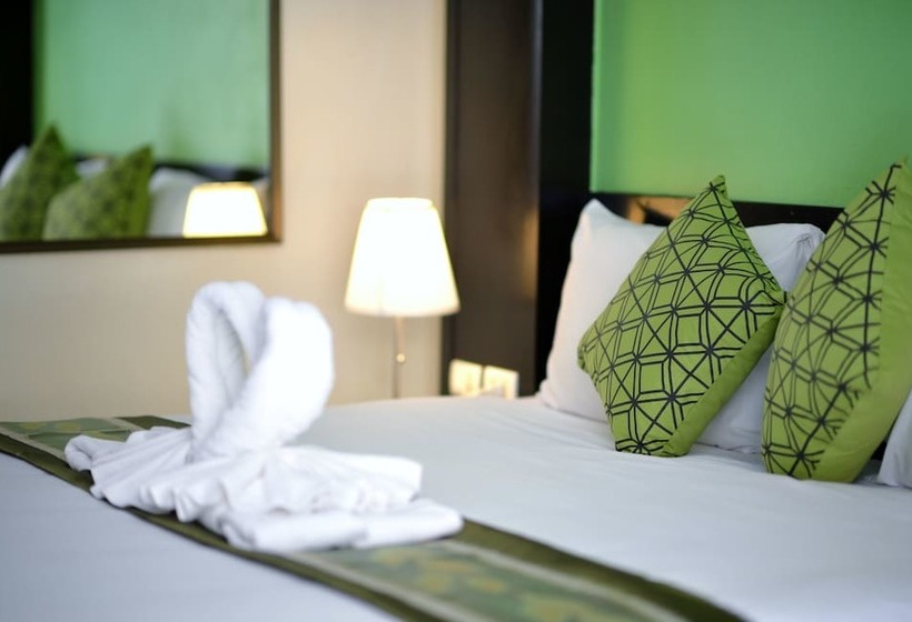 Lavender Hotel Phuket 12