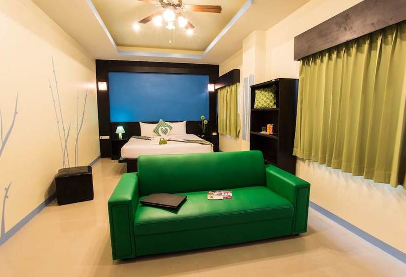 Lavender Hotel Phuket 15