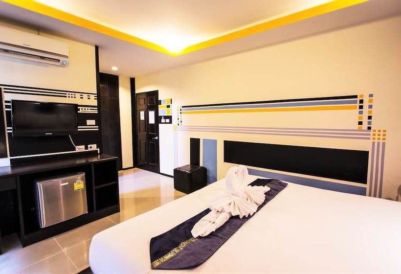 Lavender Hotel Phuket 17